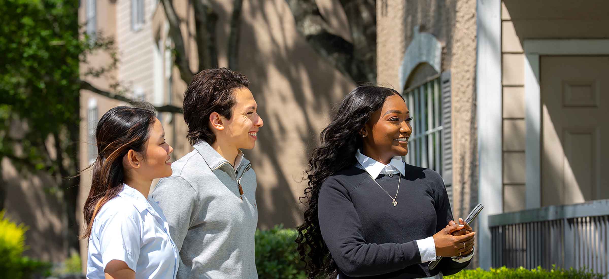 Real Estate Agent with Couple
