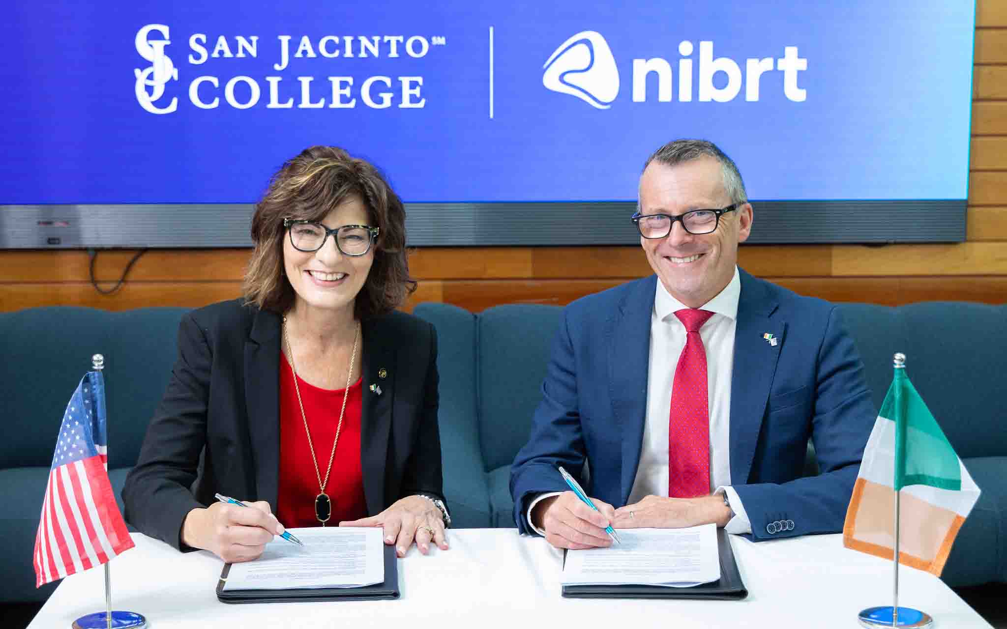 San Jacinto College and NIBRT sign agreement.